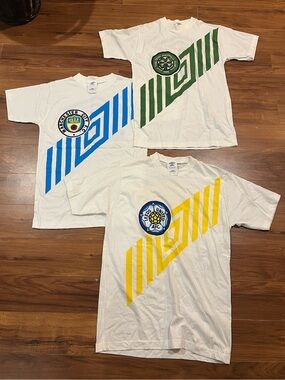 Vintage UMBRO Soccer/Football T-Shirt bundle - Size Small/Medium